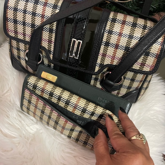 Daks London Women's Shoulder Bag Handbag with FREE long DAKS Wallet - Picture 5 of 11